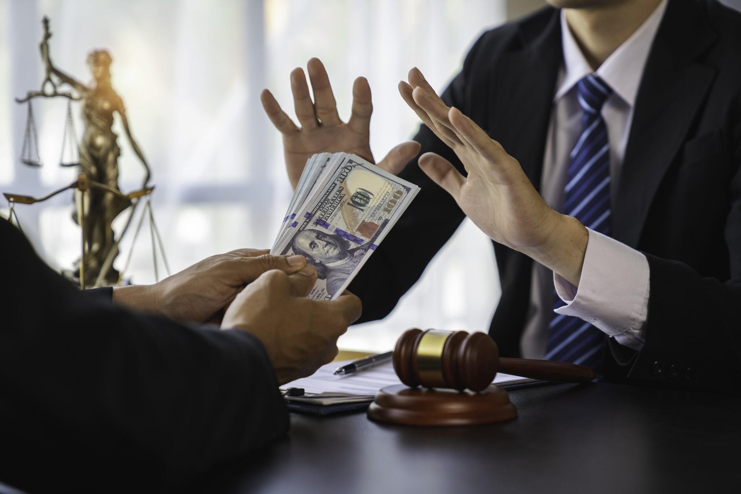 judge refusing bribe from a lawyer